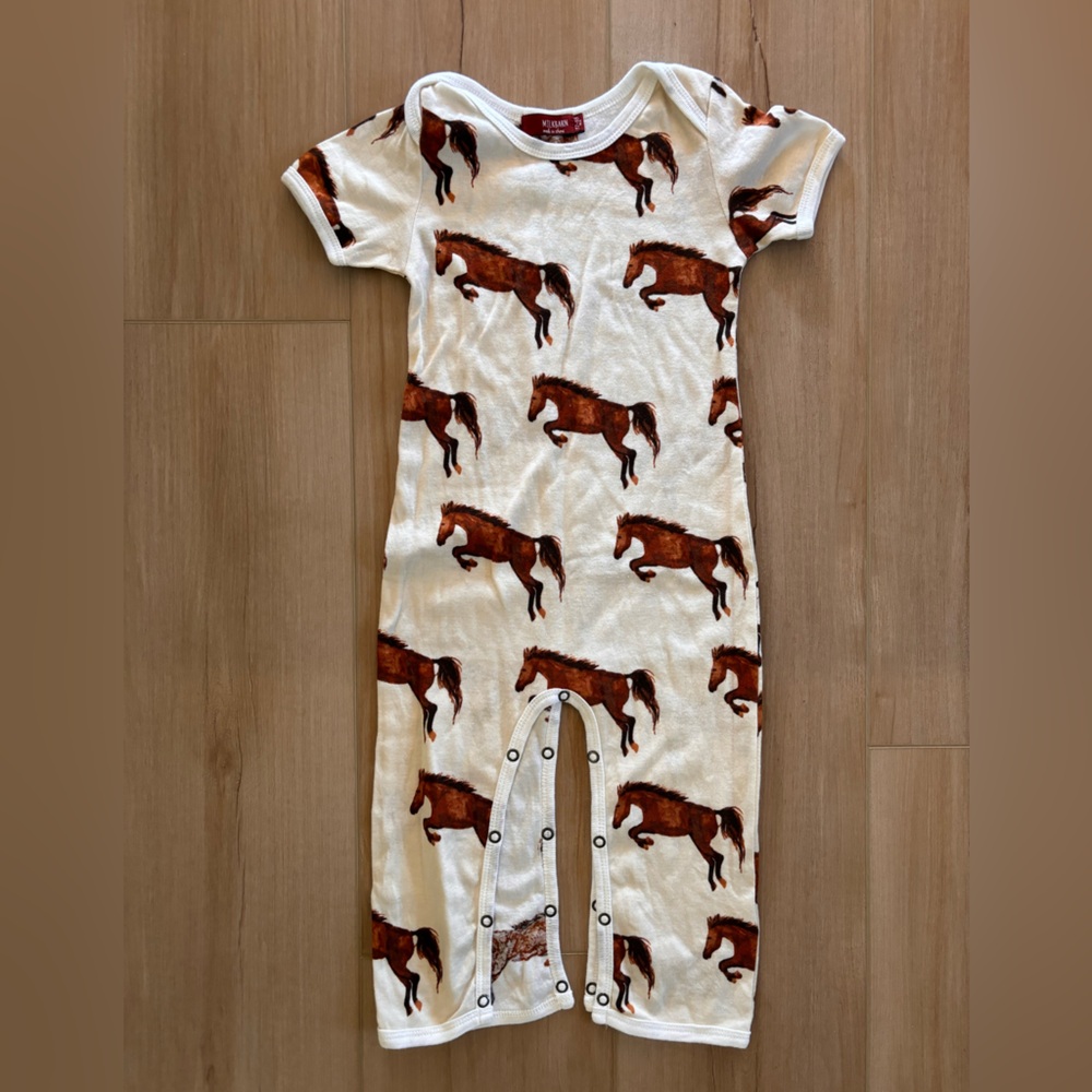 MILKBARN Horse Print Toddler Short Sleeve Snap Pajamas